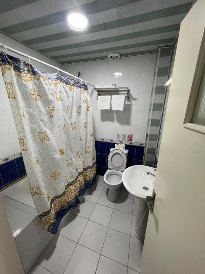 Hotel Kupala Buxoro Luaran gambar
